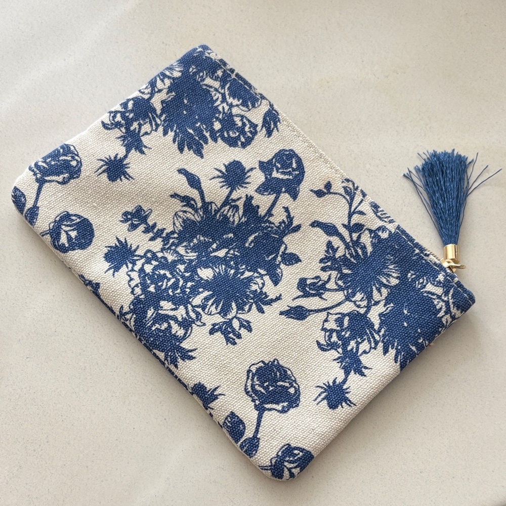 Ipsy Cream and Blue Floral Cosmetic Bag